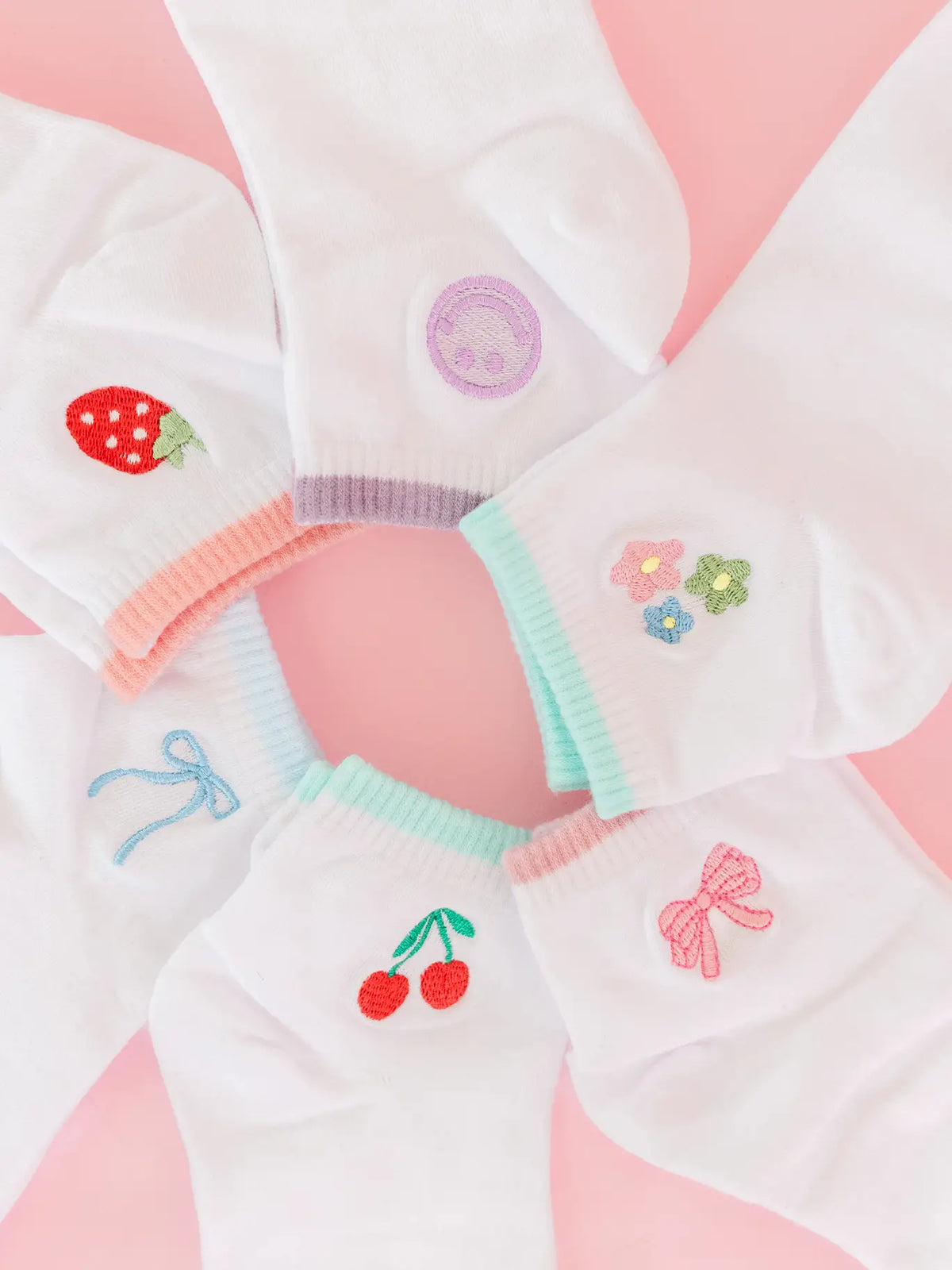 Embroidered Ankle Socks